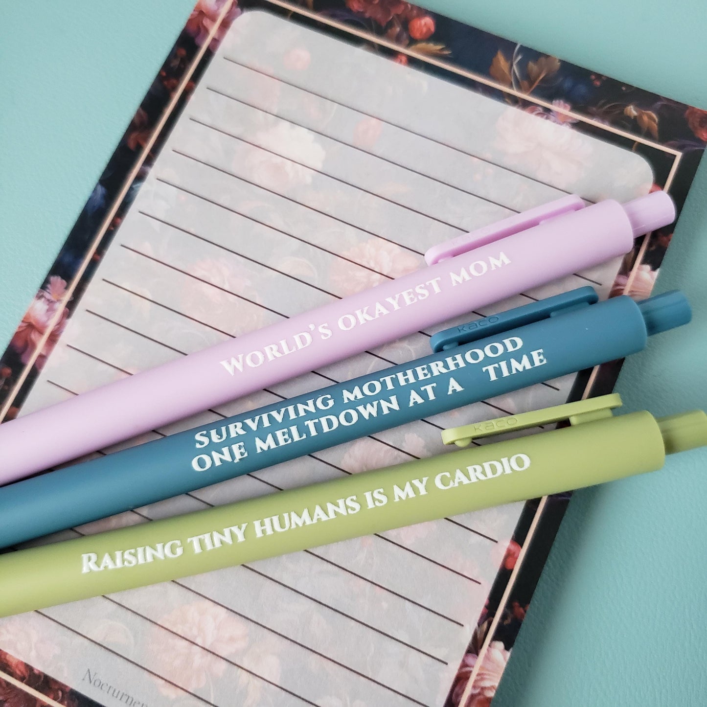 Mother’s Day Funny Pen Set – “World’s Okayest Mom” | Snarky Gift for Moms | Mom Life Humor | Sarcastic Stationery for Moms