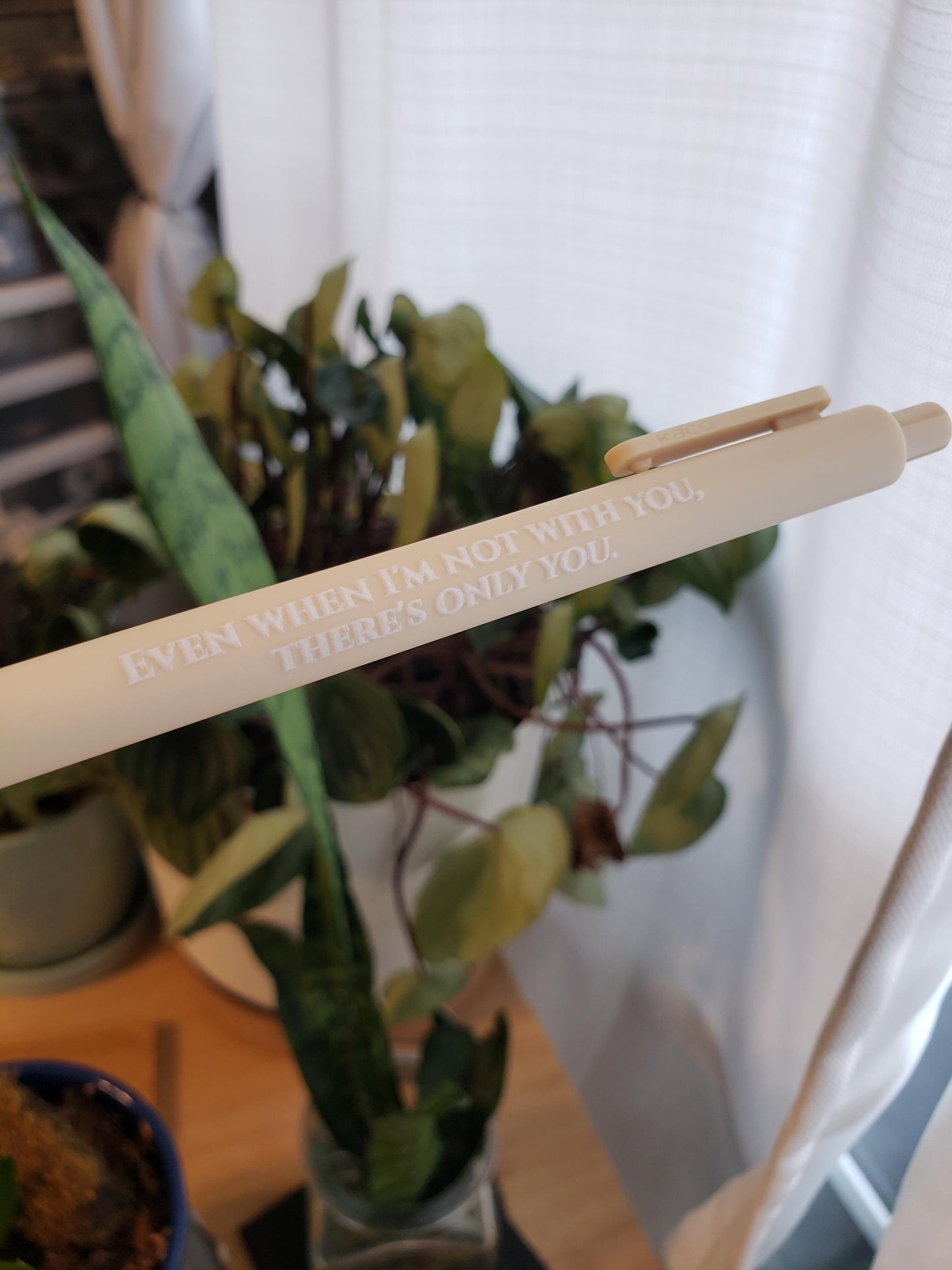 Wingleader Pen Set | Romantic & Emotional Quotes | Bookish Gift for Fantasy Romance Readers