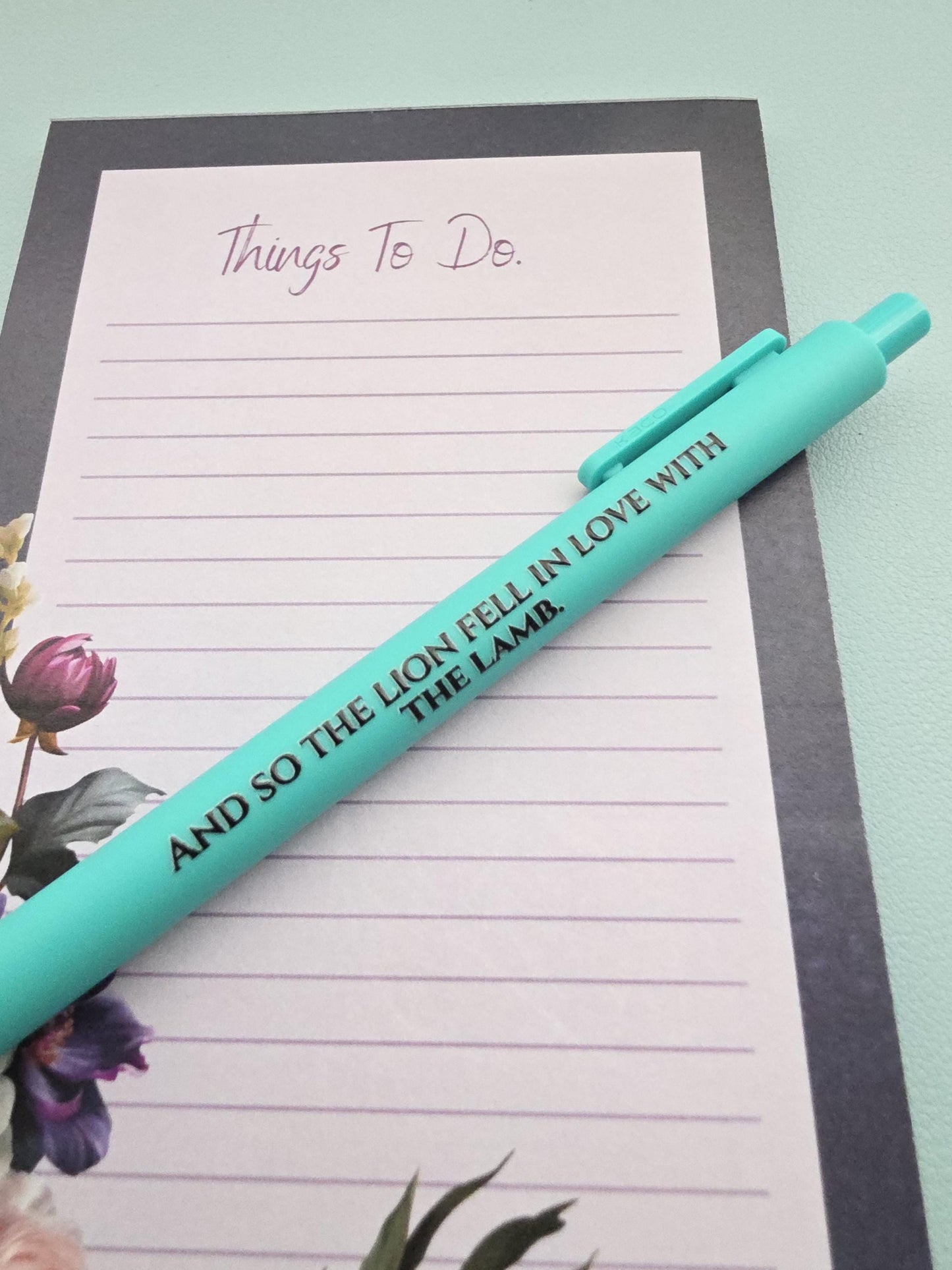 Fantasy Vampire Pen Set | “Do I Dazzle You?”, “Lion & Lamb” | Funny Bookish Gift, Vampire Romance Fans, Nostalgic Reader Pens