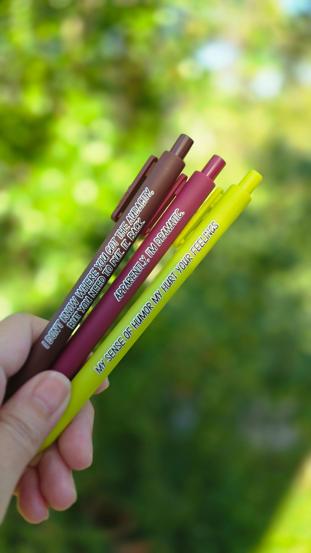 Snarky Adult Humor Pen Set | 3 Sarcastic Pens with Color Ink - Gift For Bestie Apparently I'm Dramatic