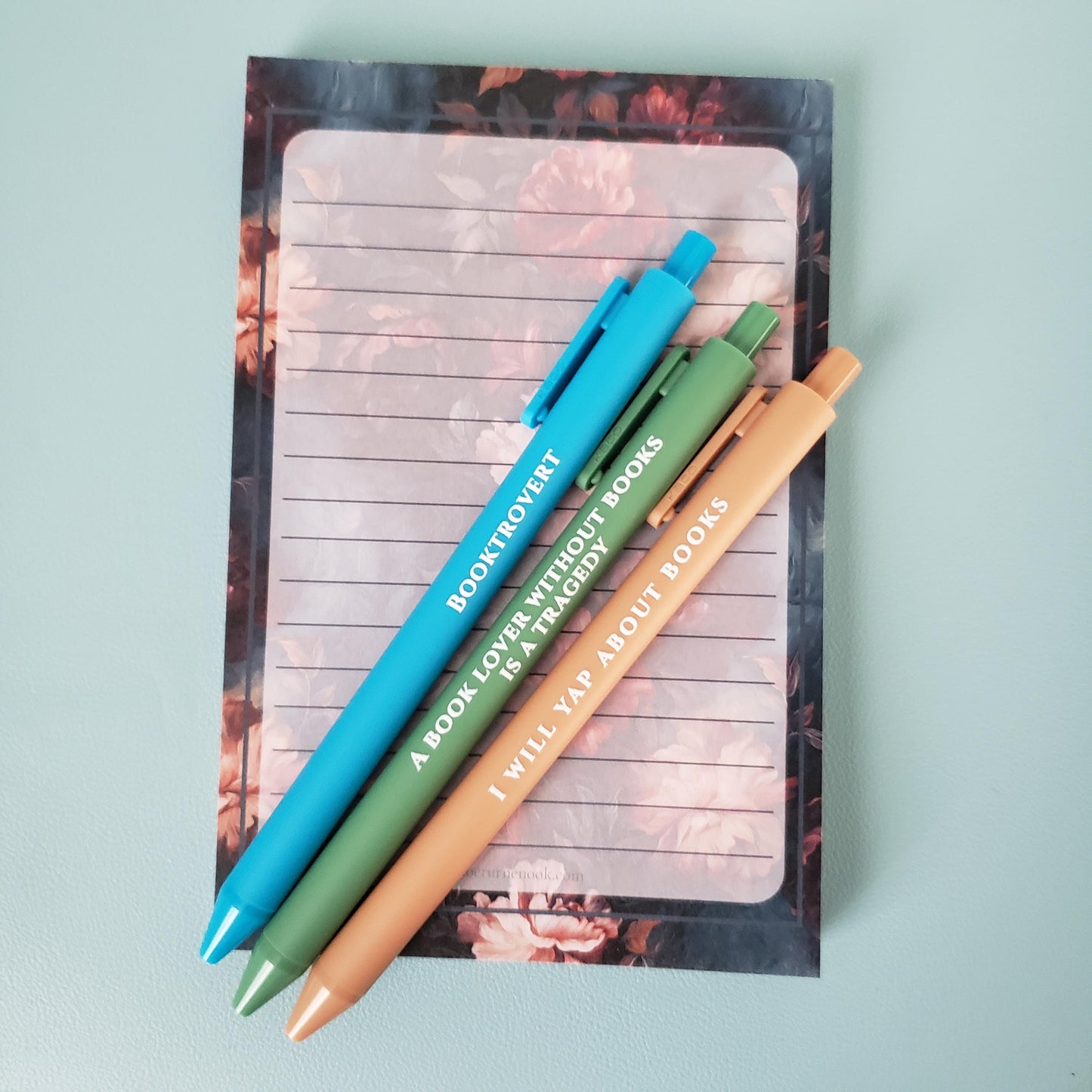 Book Lover Pens with Sayings | Color Ink Pens + Reusable Bookmark - Gift For Bestie - Booktok Booktrovert